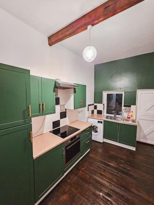 Spacious House In Ipswich Zewnętrze zdjęcie